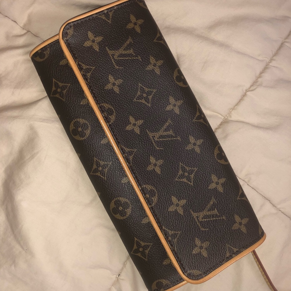Louis Vuitton Monogram Pochette Twin GM